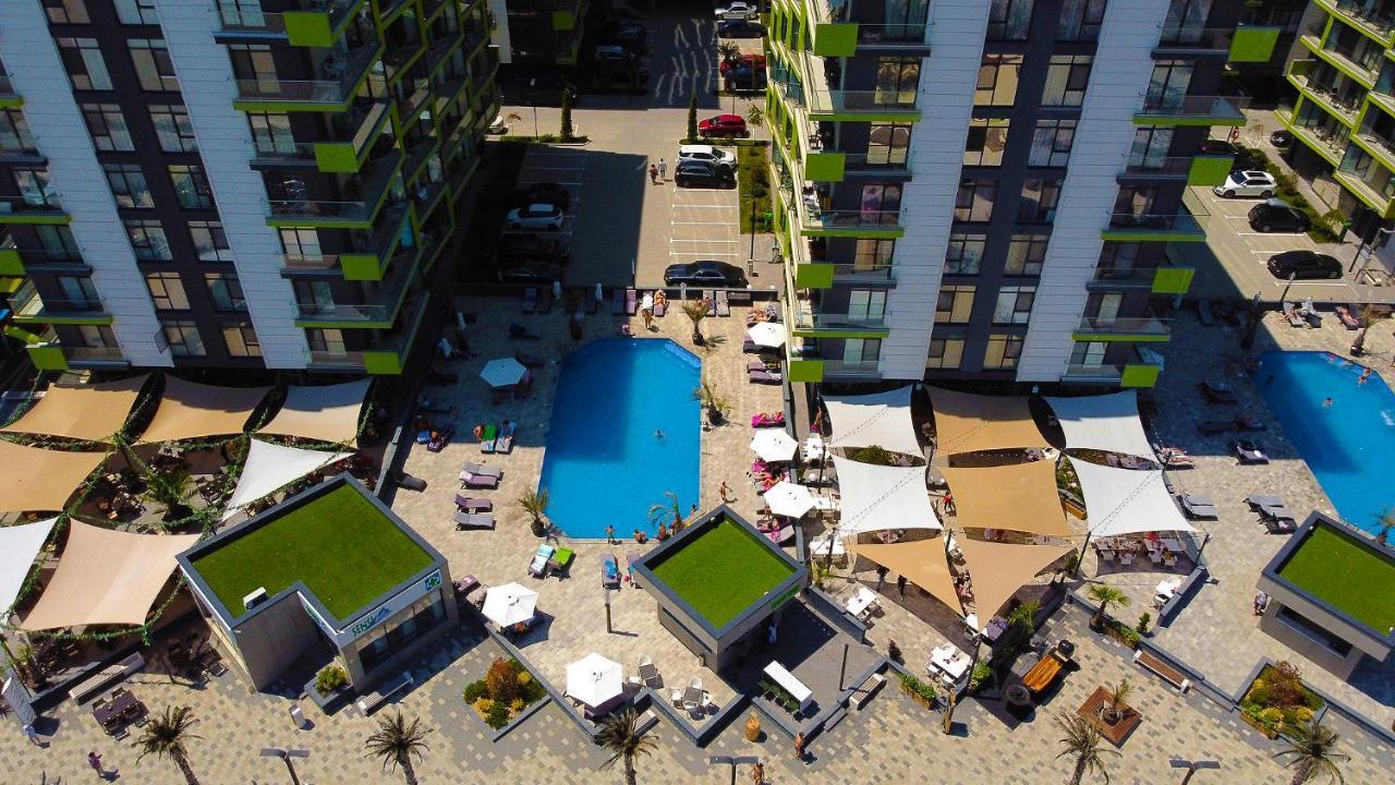 Ace Aparthotel Pool & Spa Mamaia Nord Năvodari Екстериор снимка
