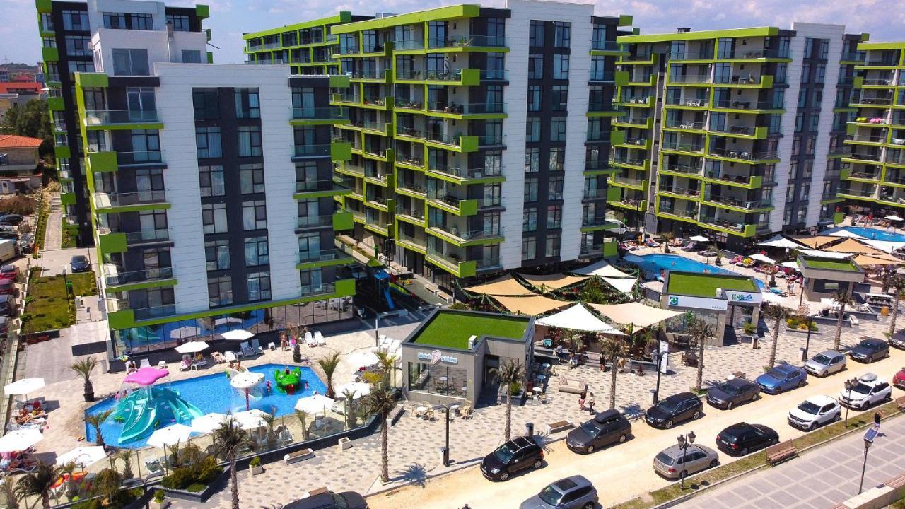 Ace Aparthotel Pool & Spa Mamaia Nord Năvodari Екстериор снимка